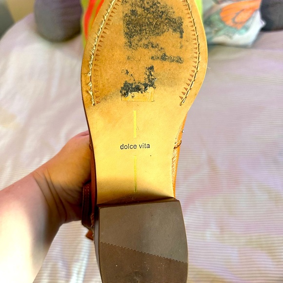 ⭐️DOLCE VITA Silver Studded Ankle Boots, Versatile, Sz. 9.5, Caramel Color 🌹 - Picture 12 of 16